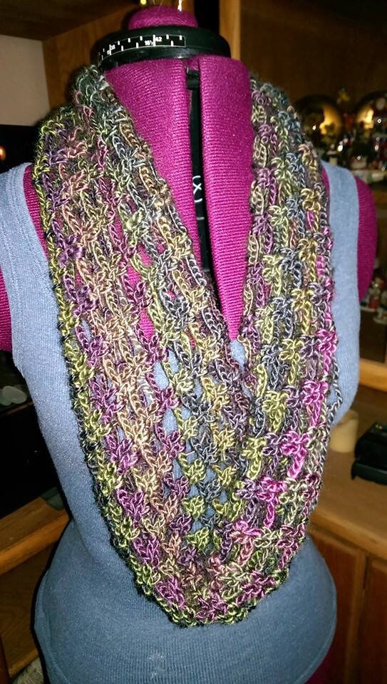 Pattern Crochet pattern - Ali's Signature Infinity Scarf