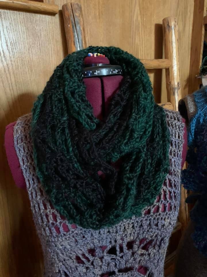 Pattern Crochet pattern - Ali's Signature Infinity Scarf